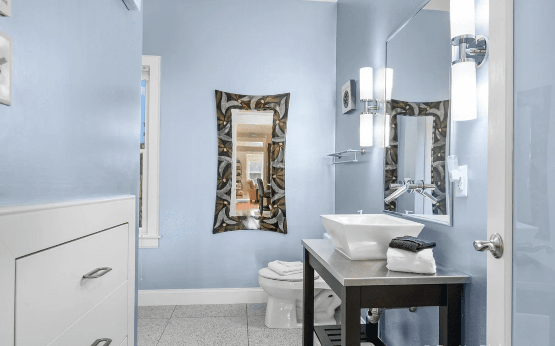 Bay Break - Image 15