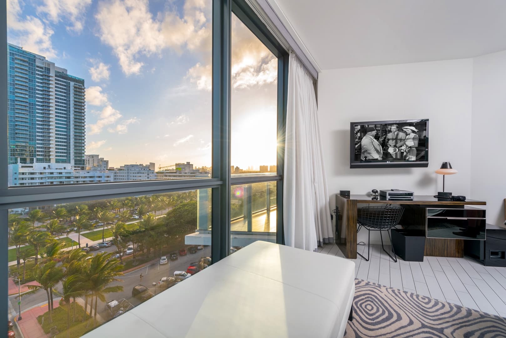 W South Beach Residence #828 - Image 6