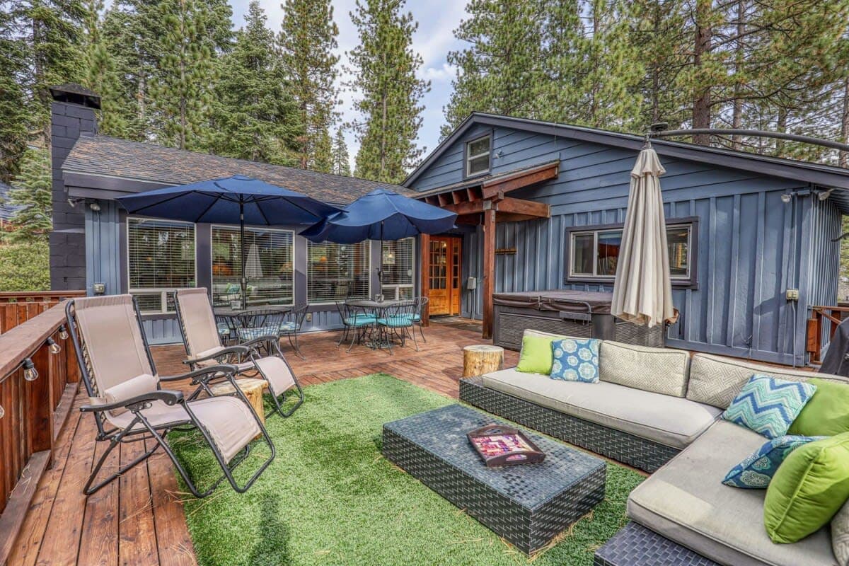 Classic Tahoe Cabin - Image 22