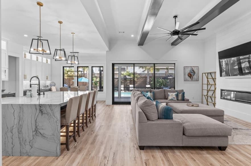 Happy by the Sea - Image 13