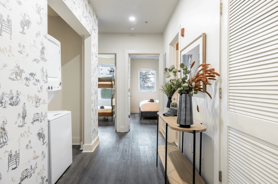 Monroe Residence - Image 7