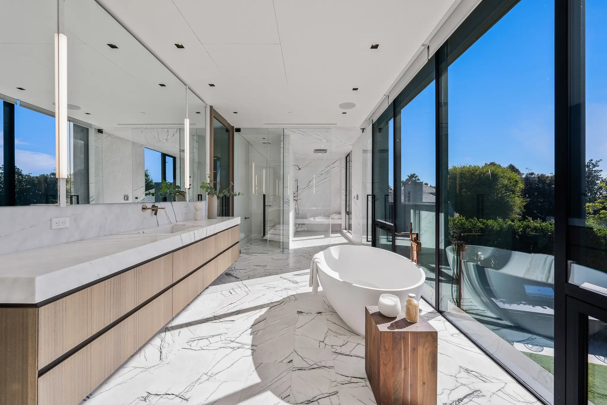 Forza Modern - Image 18