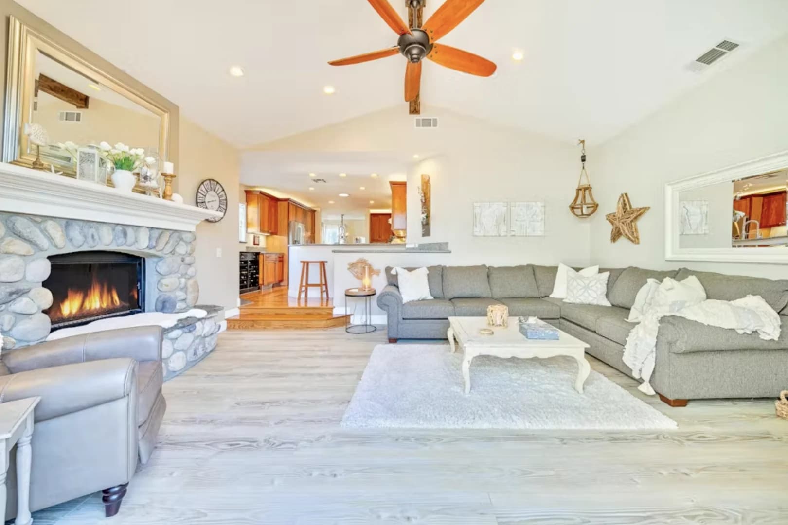 Sunset Cliffs Dream Home - Image 3