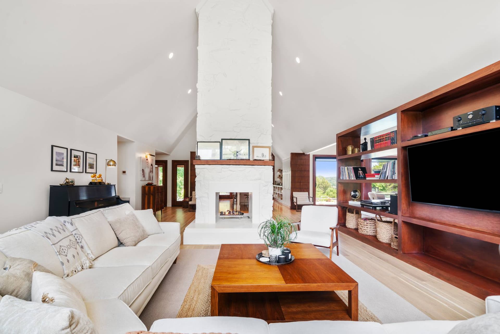 Nashville Sanctuary - Image 16