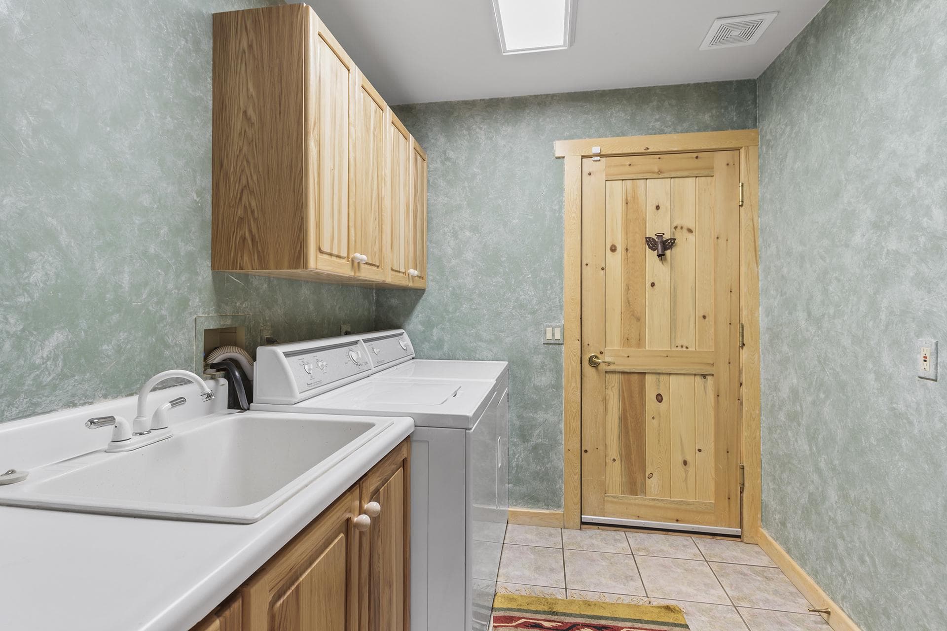 Chateau at Dyer Trail - Image 19