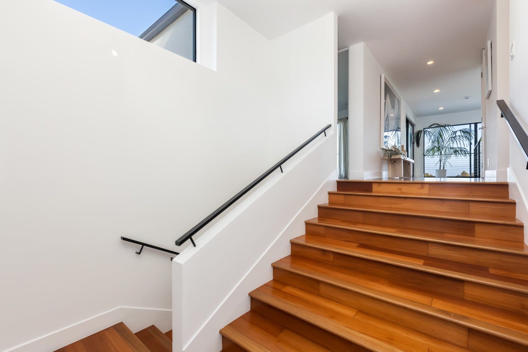 Malibu Sunset Oasis - Image 59