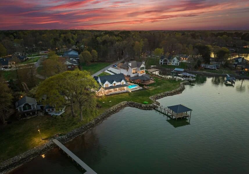 Circle Hollow - Image 67