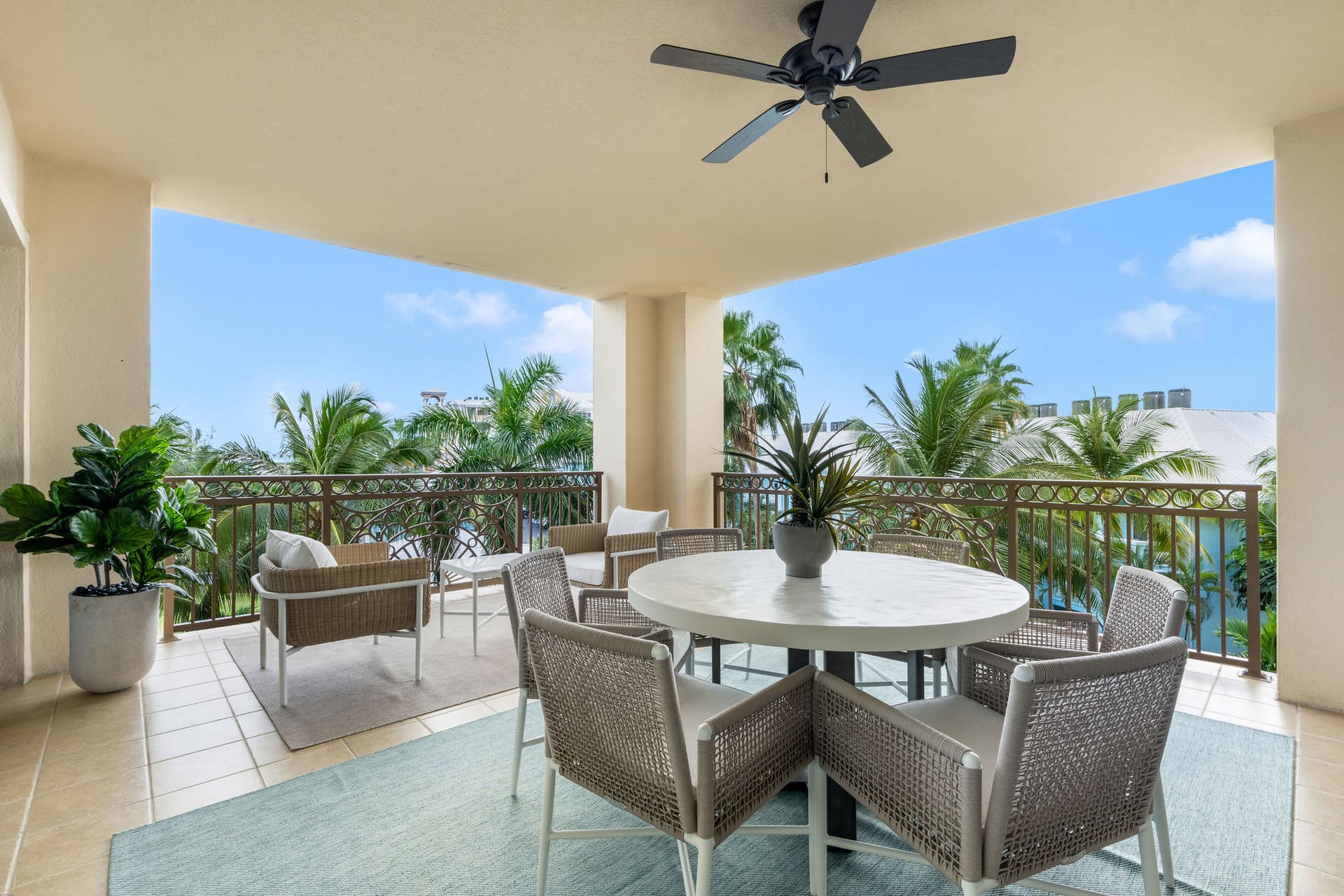 Ritz-Carlton Residence #401 - Image 17