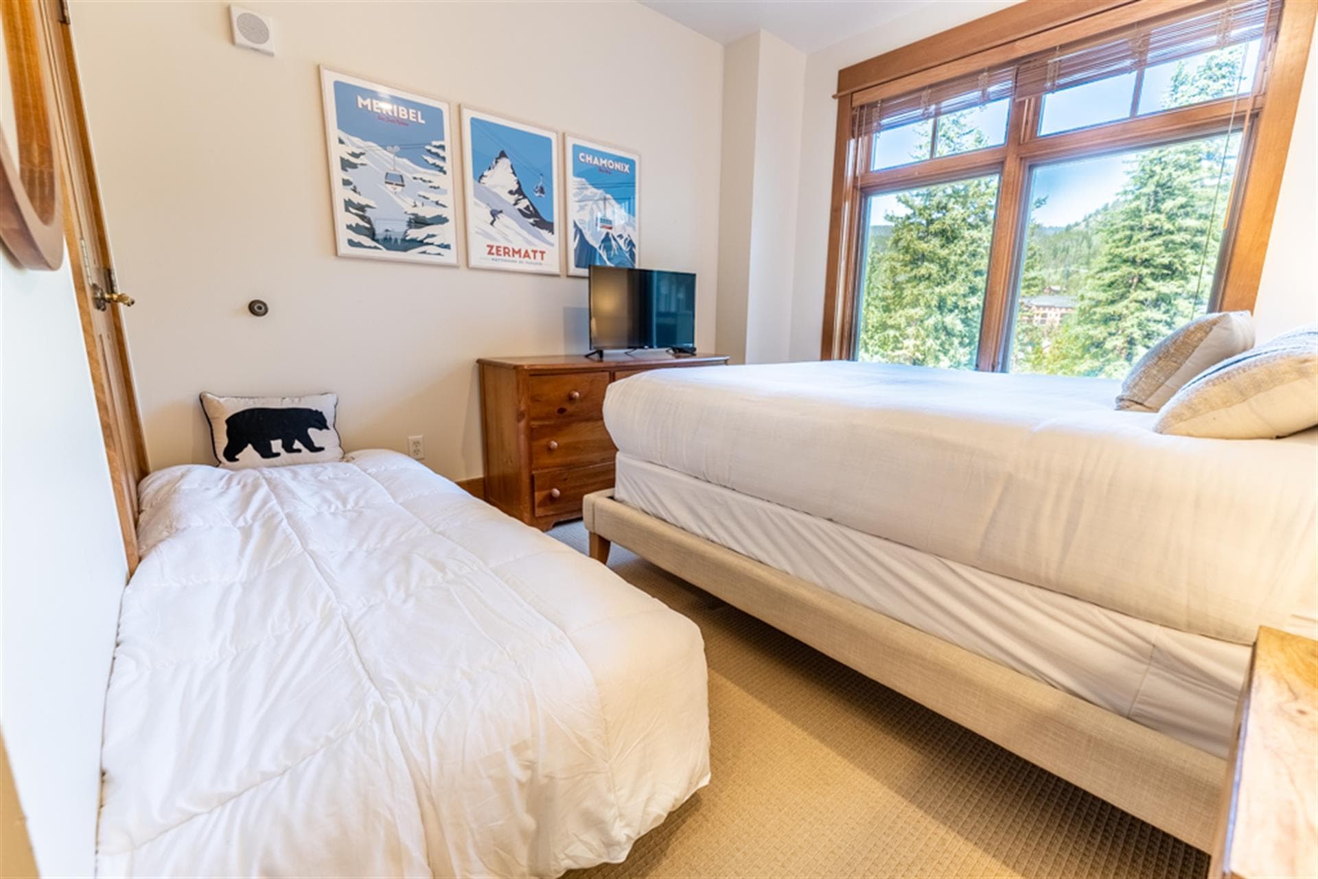 Dreamy Den - Image 18