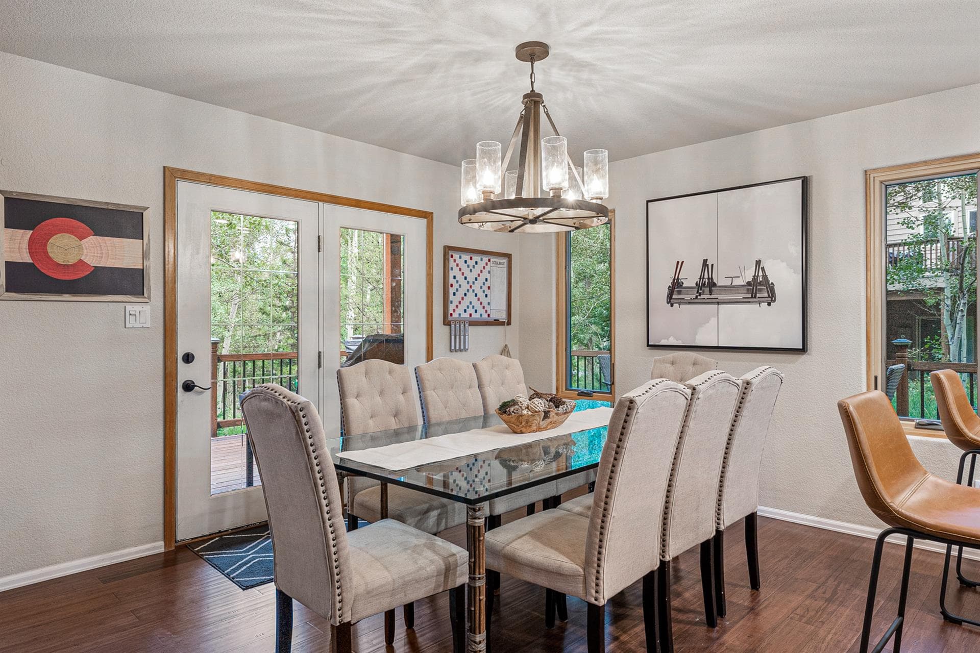 Burgundy House - Image 18