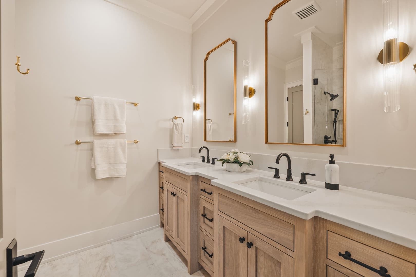 One Fish Two Fish - Image 24