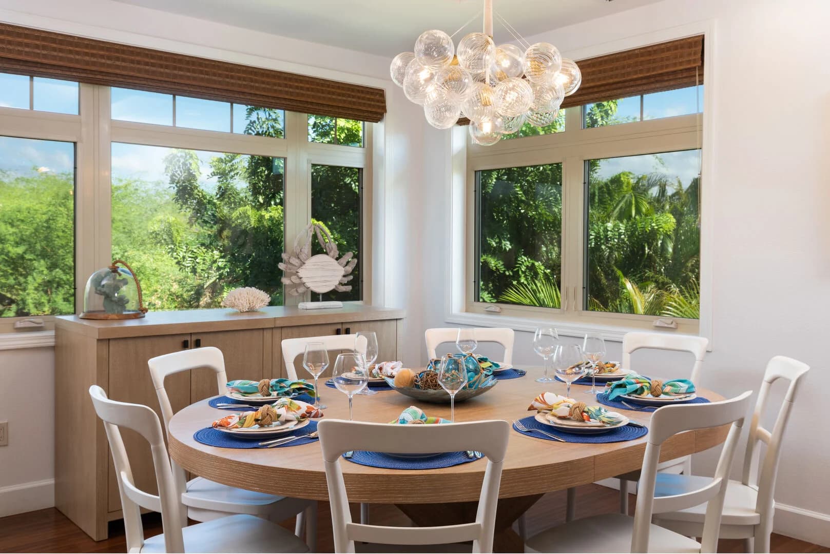 Pineapple Hale - Image 11