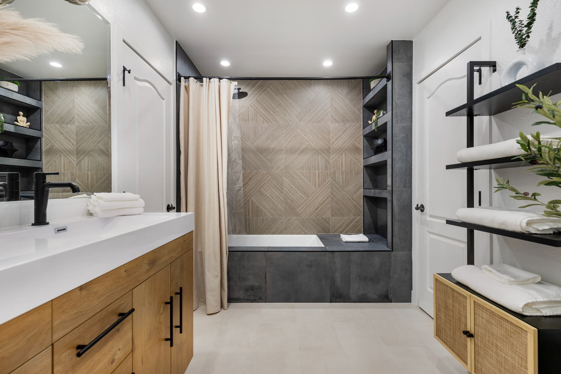 Erwin Estate - Image 27