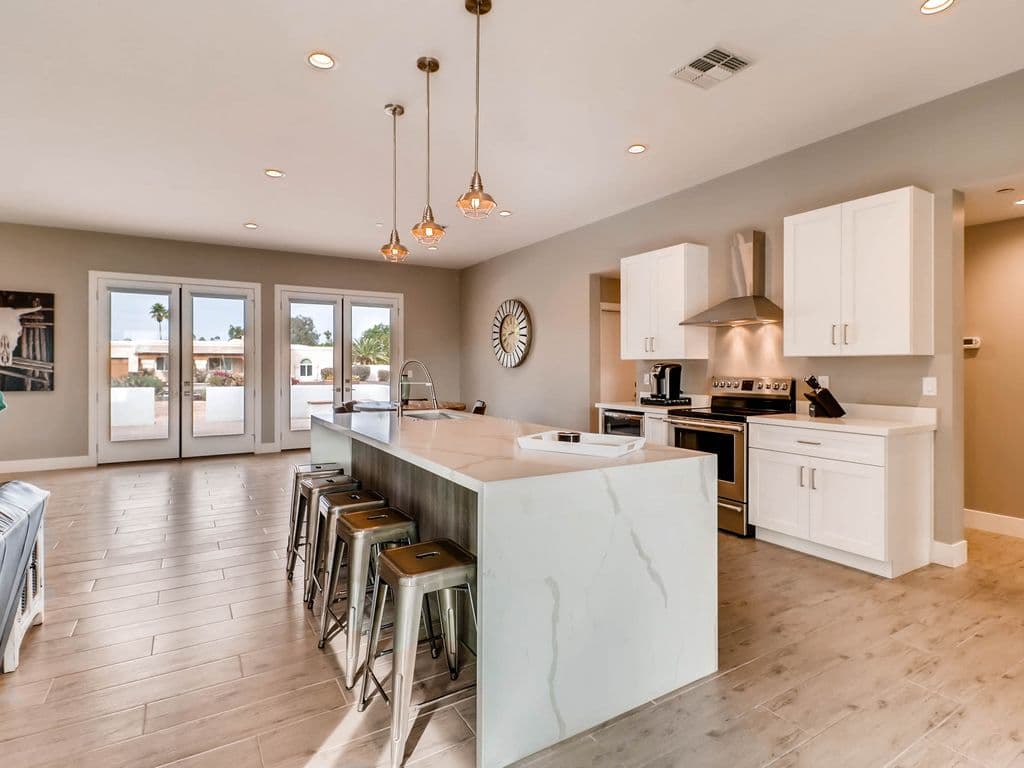 Calm Sojourn - Image 5