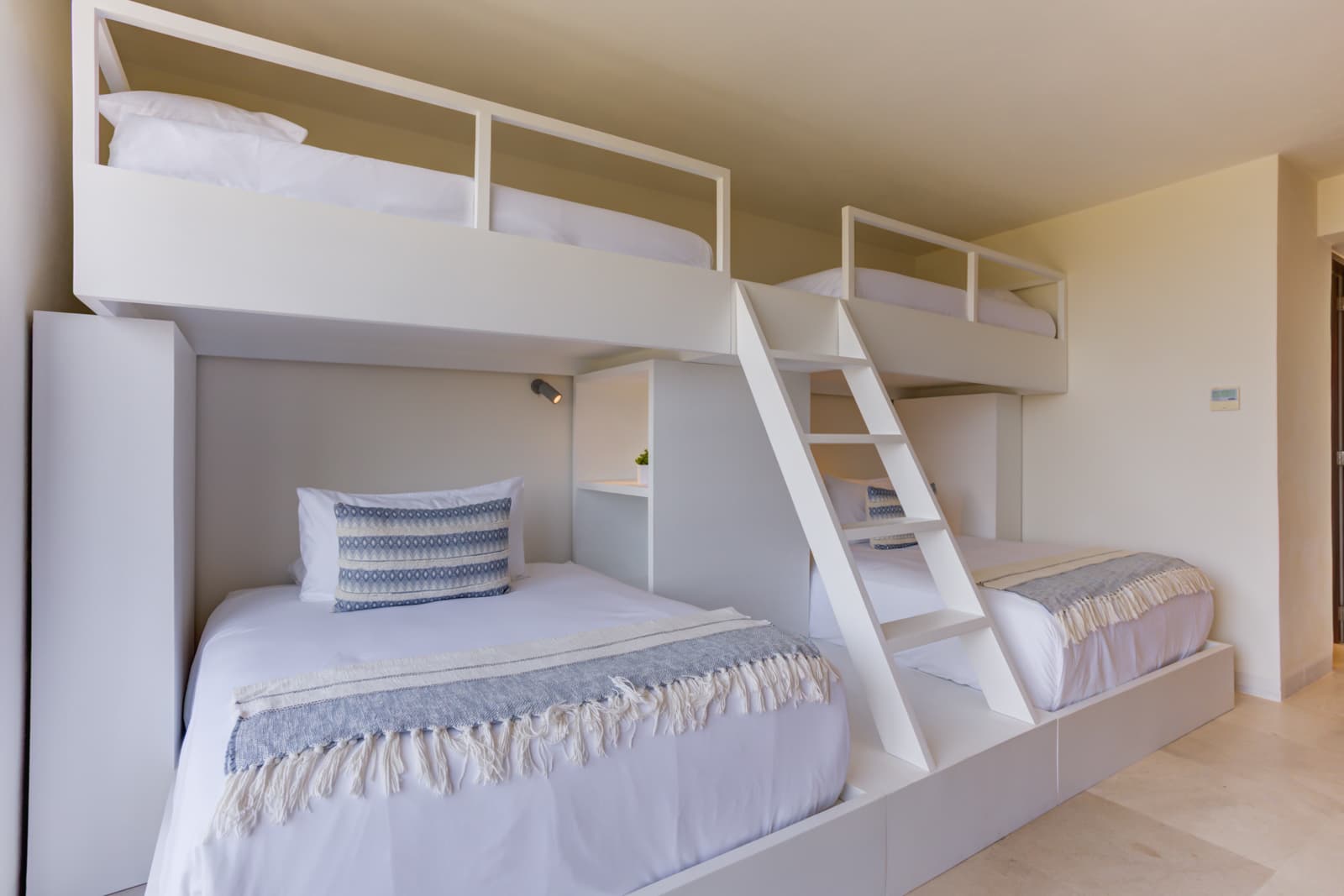 Las Marietas #F201 - Image 19