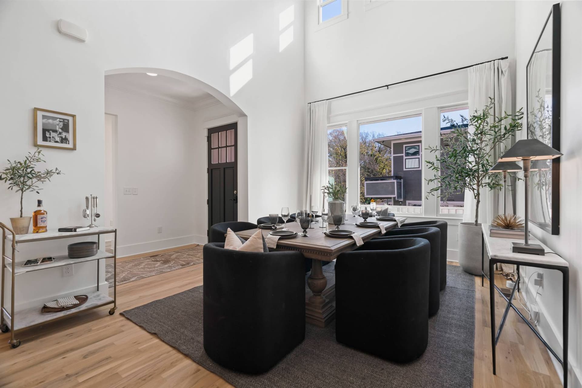 Nashville Lombardy - Image 50