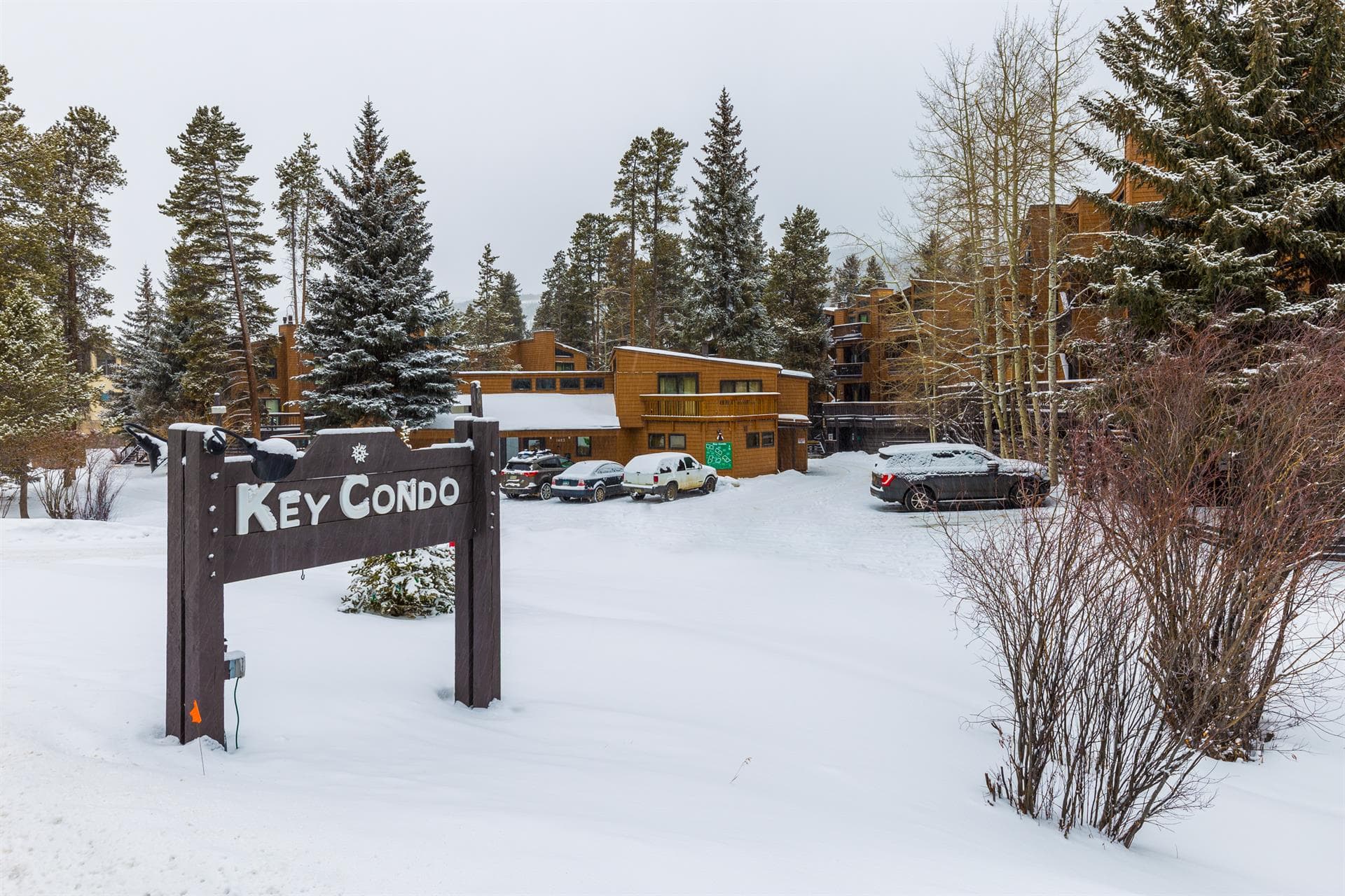 Cedar Cabin - Image 17