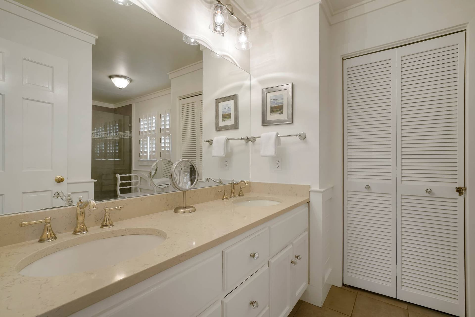 Southern Exposure - Image 13