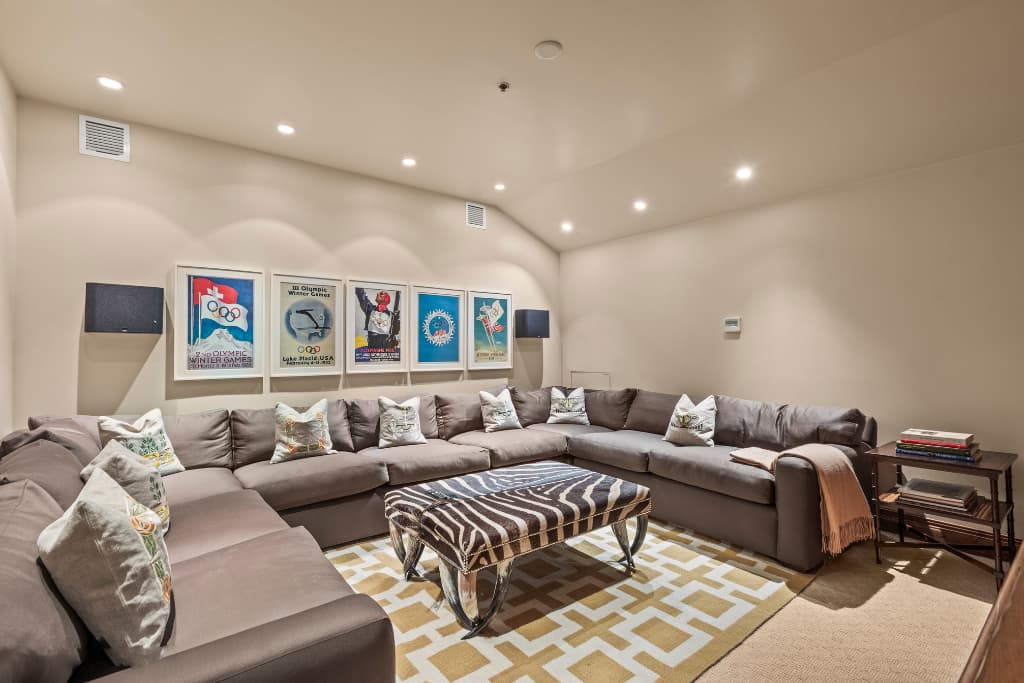 Empire Summit at The Grand Lodge - Image 31