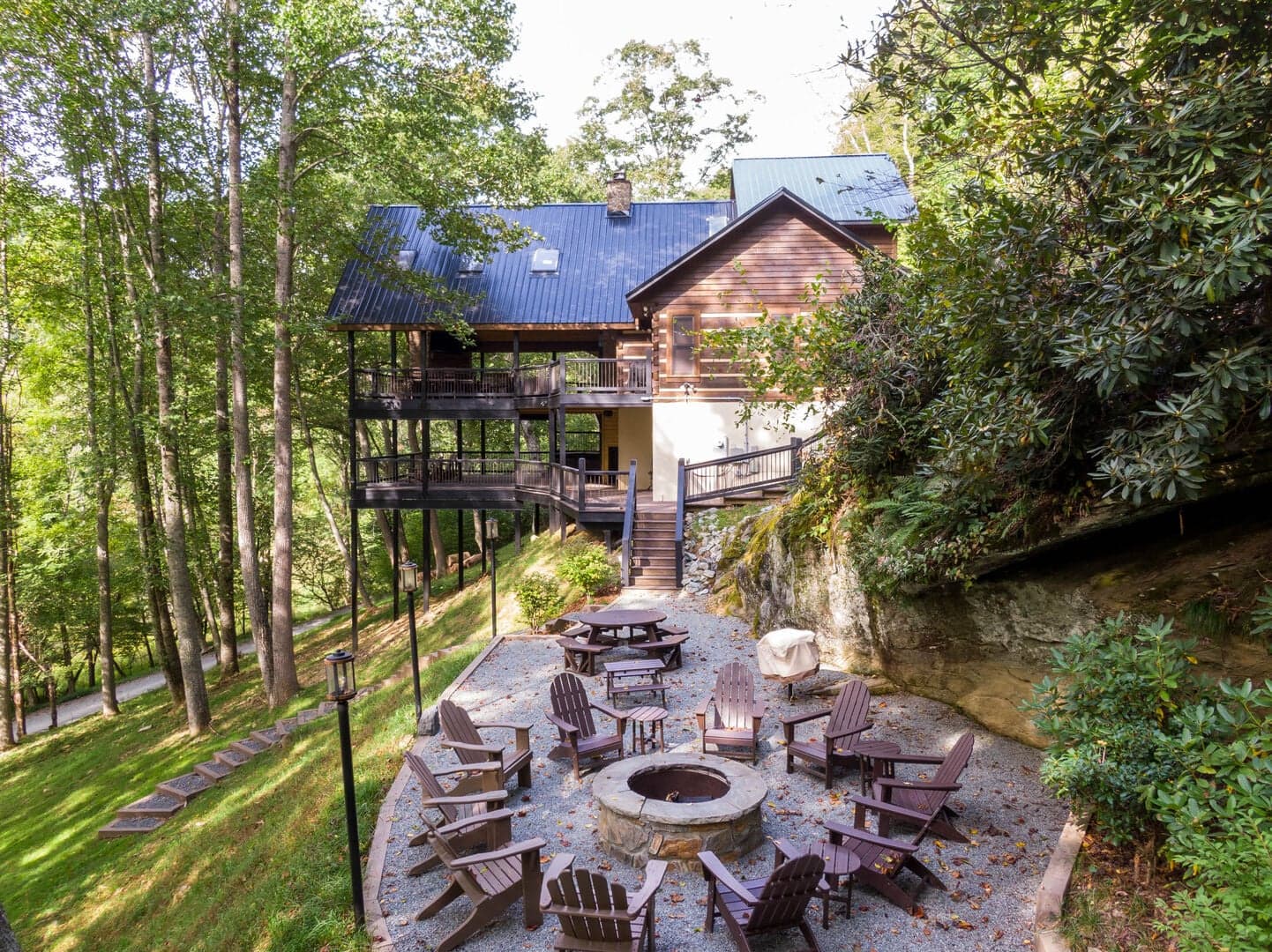 Lakeview Place - Image 1
