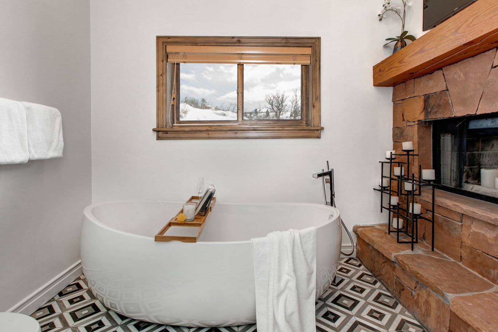 Old Town Overlook - Image 26