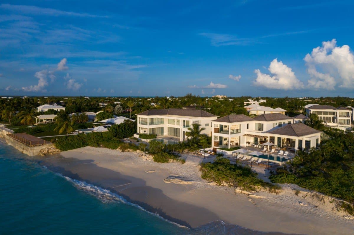 Grace Bay Five Bedroom Beachfront - Image 34