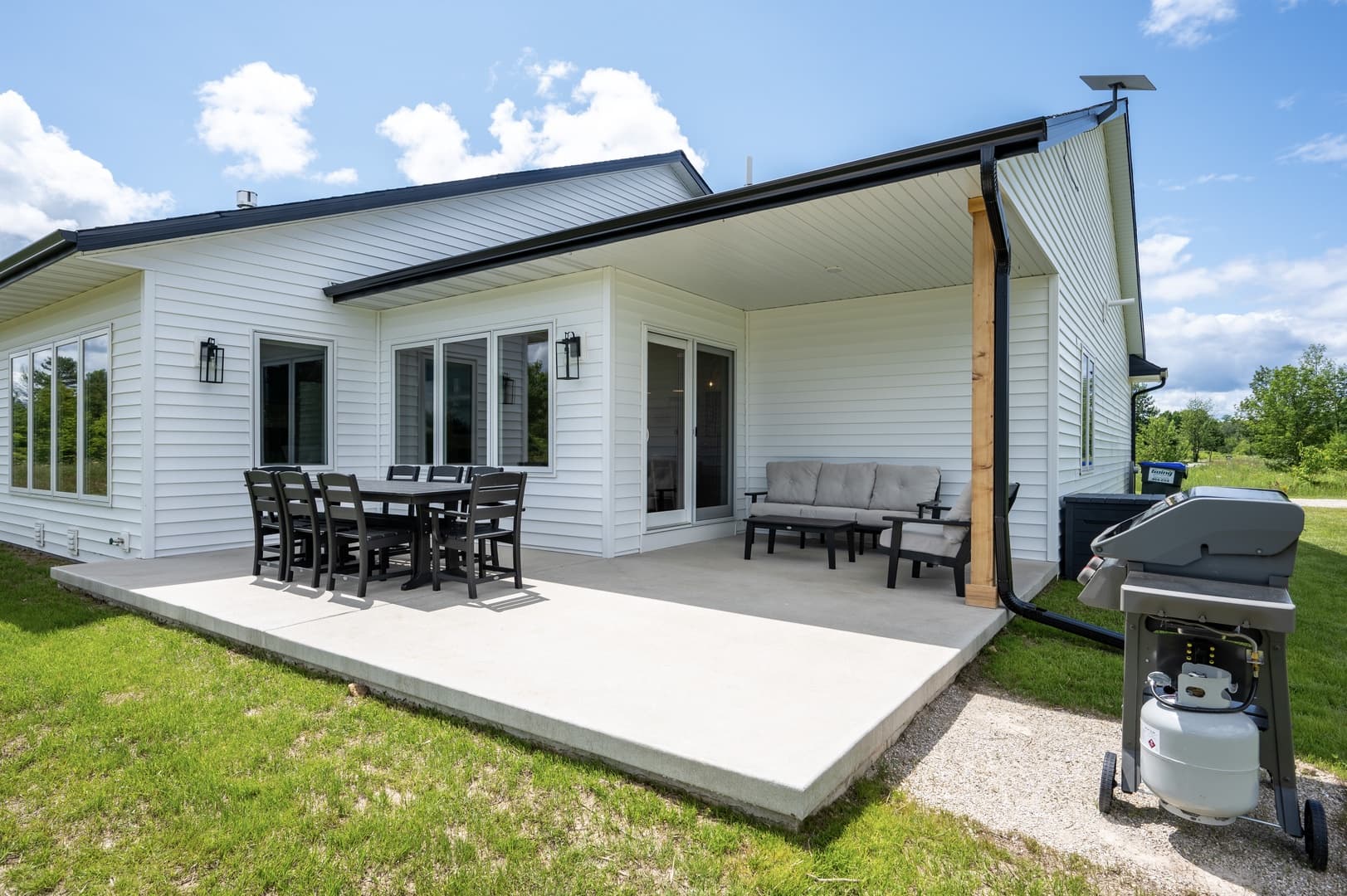 Orchard View Retreat - Image 2