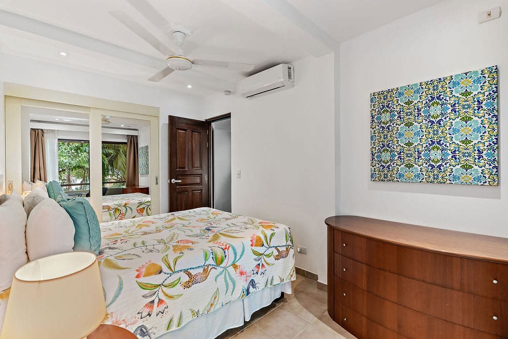 Coco Sunset Hills Residence - Image 8