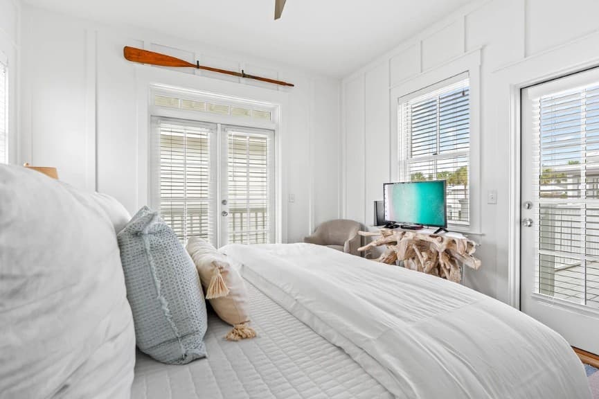 Salty Perch - Image 23