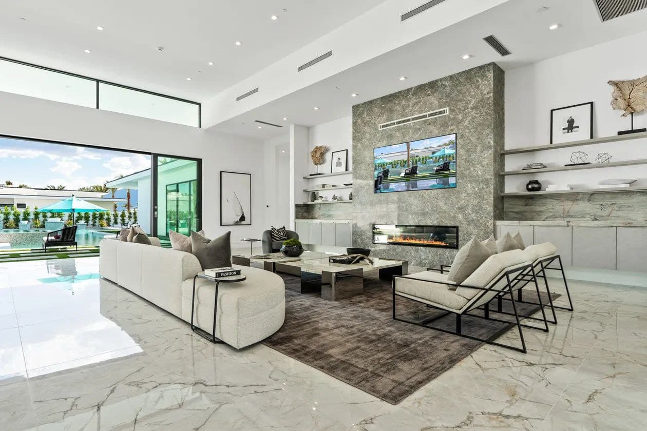 Bravo Villa #4 - Image 4