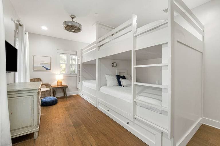 Shore Thing Residence - Image 17