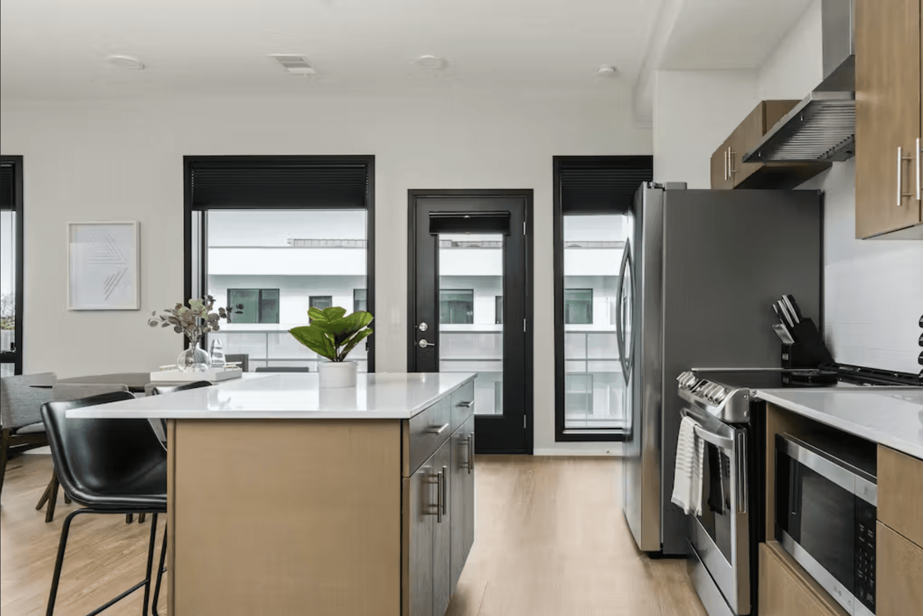 Blue Illume Home - Image 10