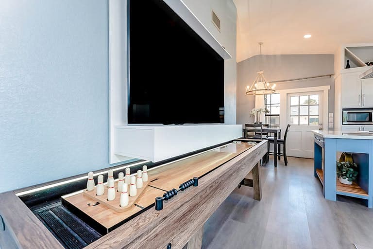 Déjà Blue - Image 3