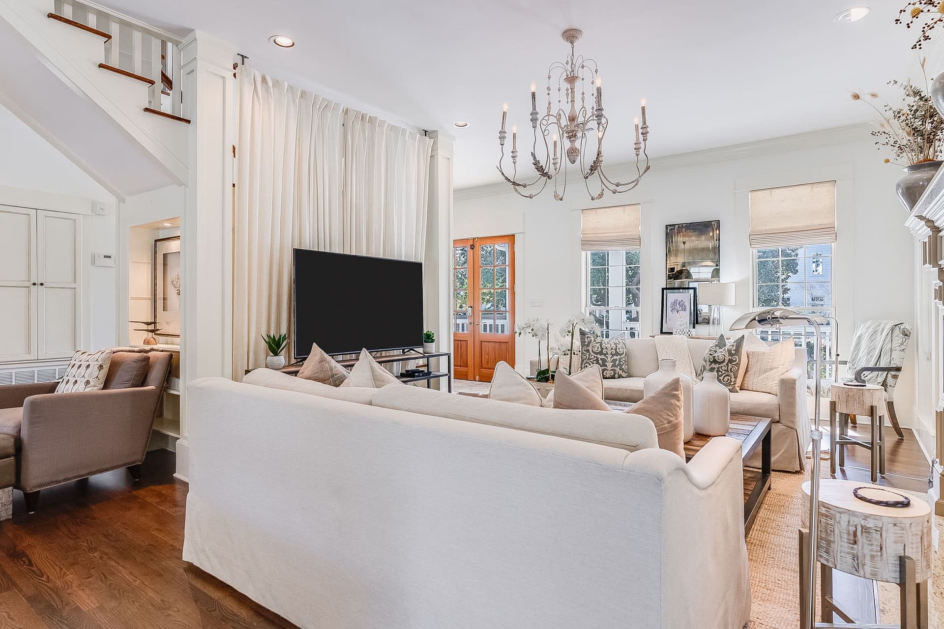 Southern Breeze - Image 15