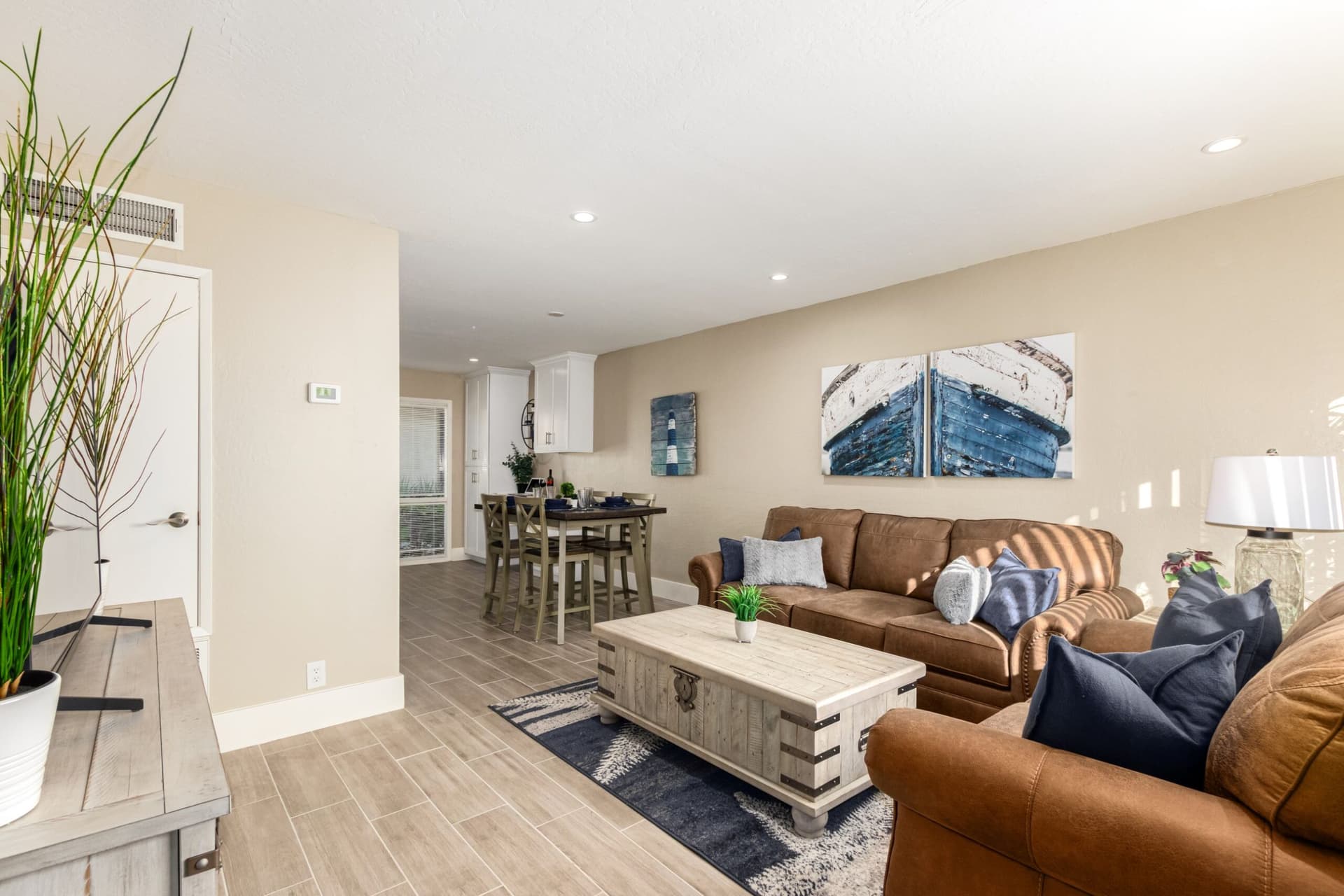 Nantucket Townhouse - Image 10