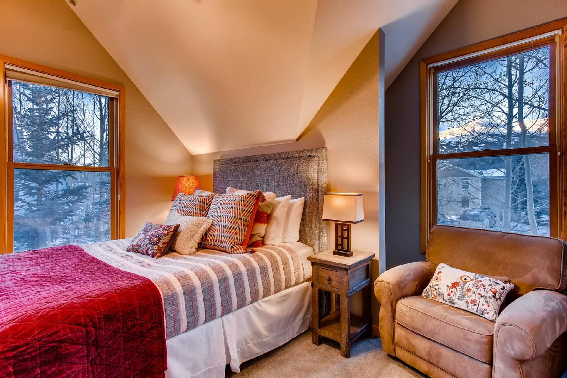 Apres on French Street - Image 9