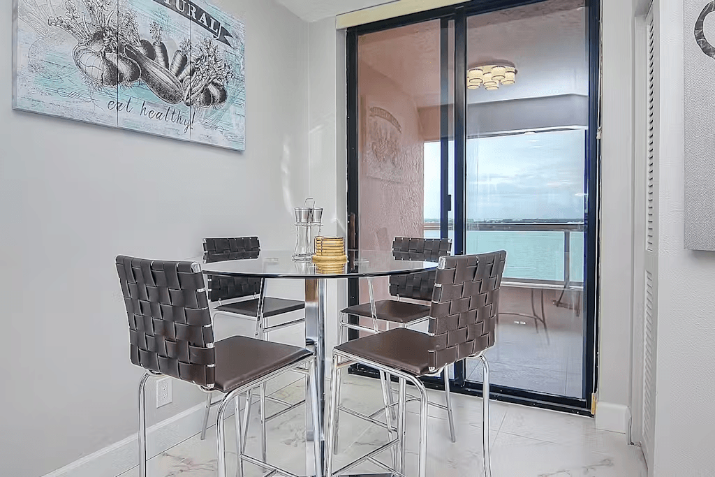 Sand Key Residence - Image 9