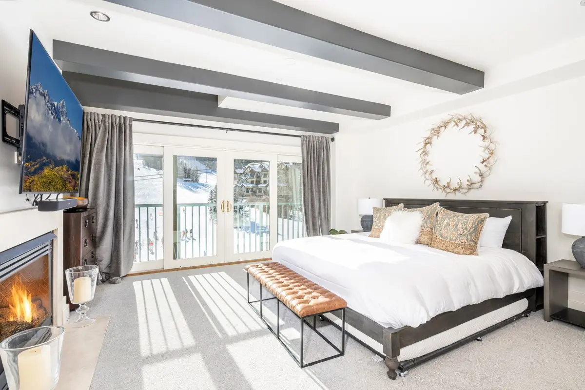 Plaza Tower - Image 11