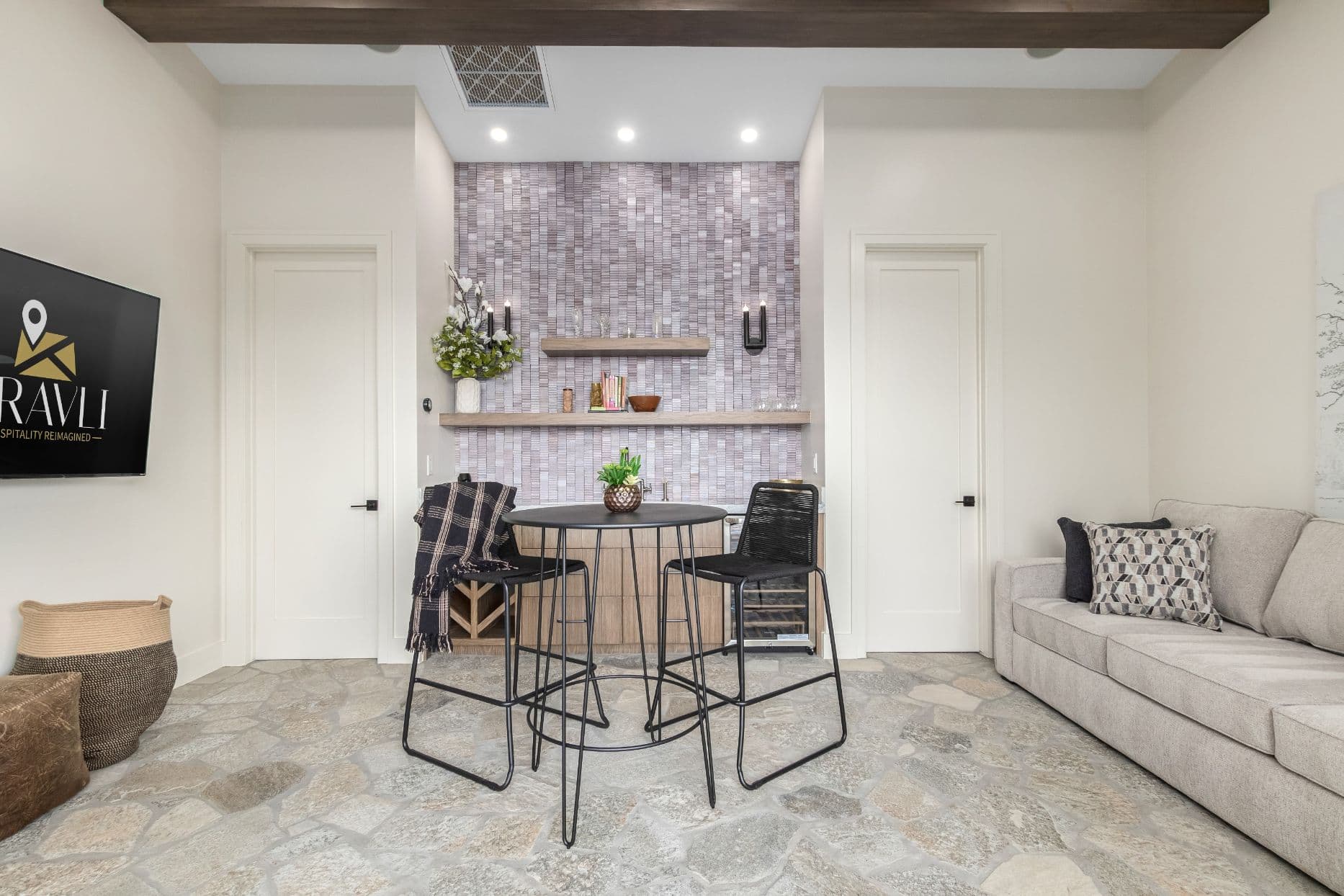 Stonewood Manor - Image 37