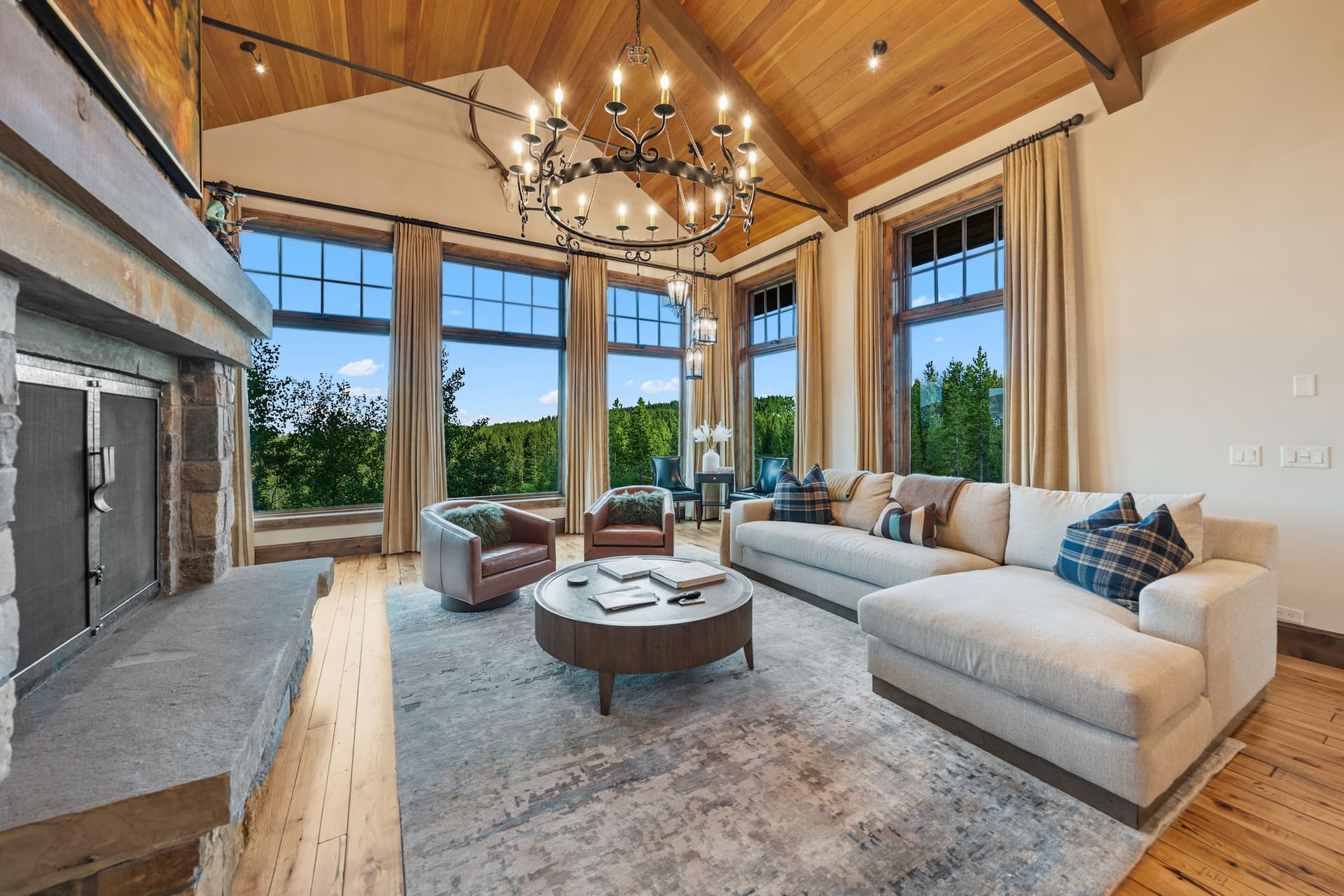 Last Best Chalet - Image 4