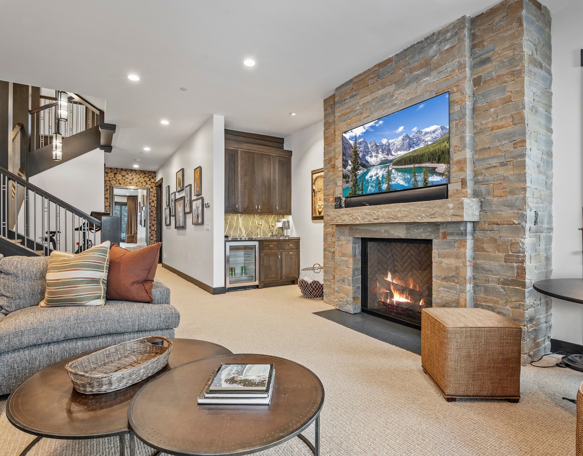 Silver Buck - Image 6