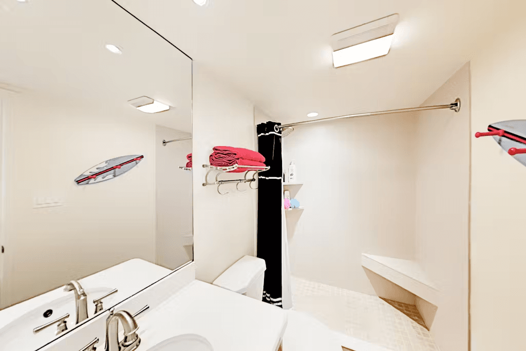 Suntide III Condo #910 - Image 15