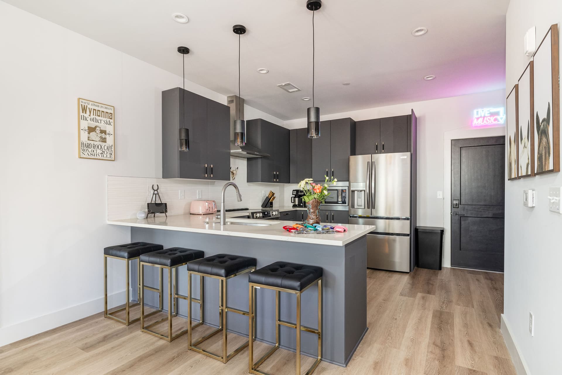 Honky Tonk Party Pads - 2 Units - Image 5