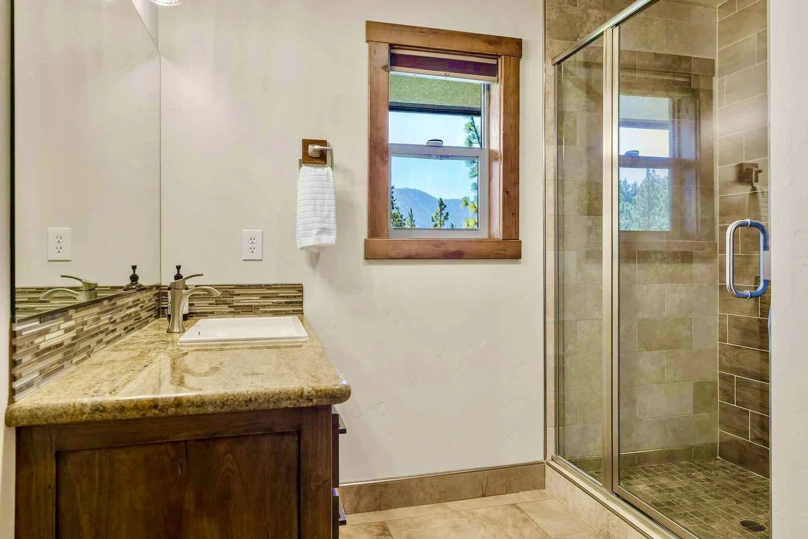 Ute Manor - Image 22