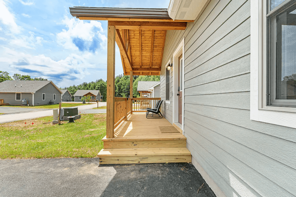 Brookshire Townhome - Image 18