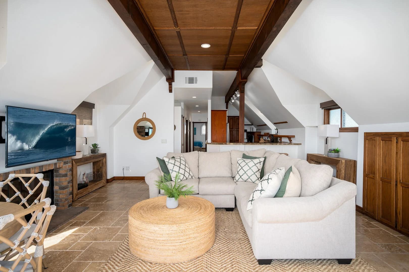 Seaside Serenity Haven - Image 19