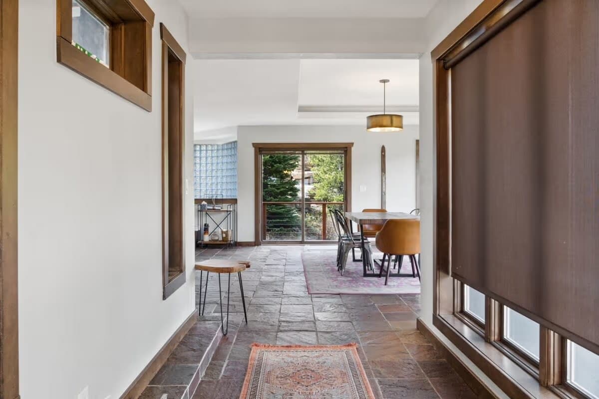 Forestlight Hideaway - Image 7