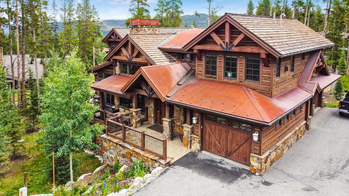 Ultimate Sanctuary - Image 39