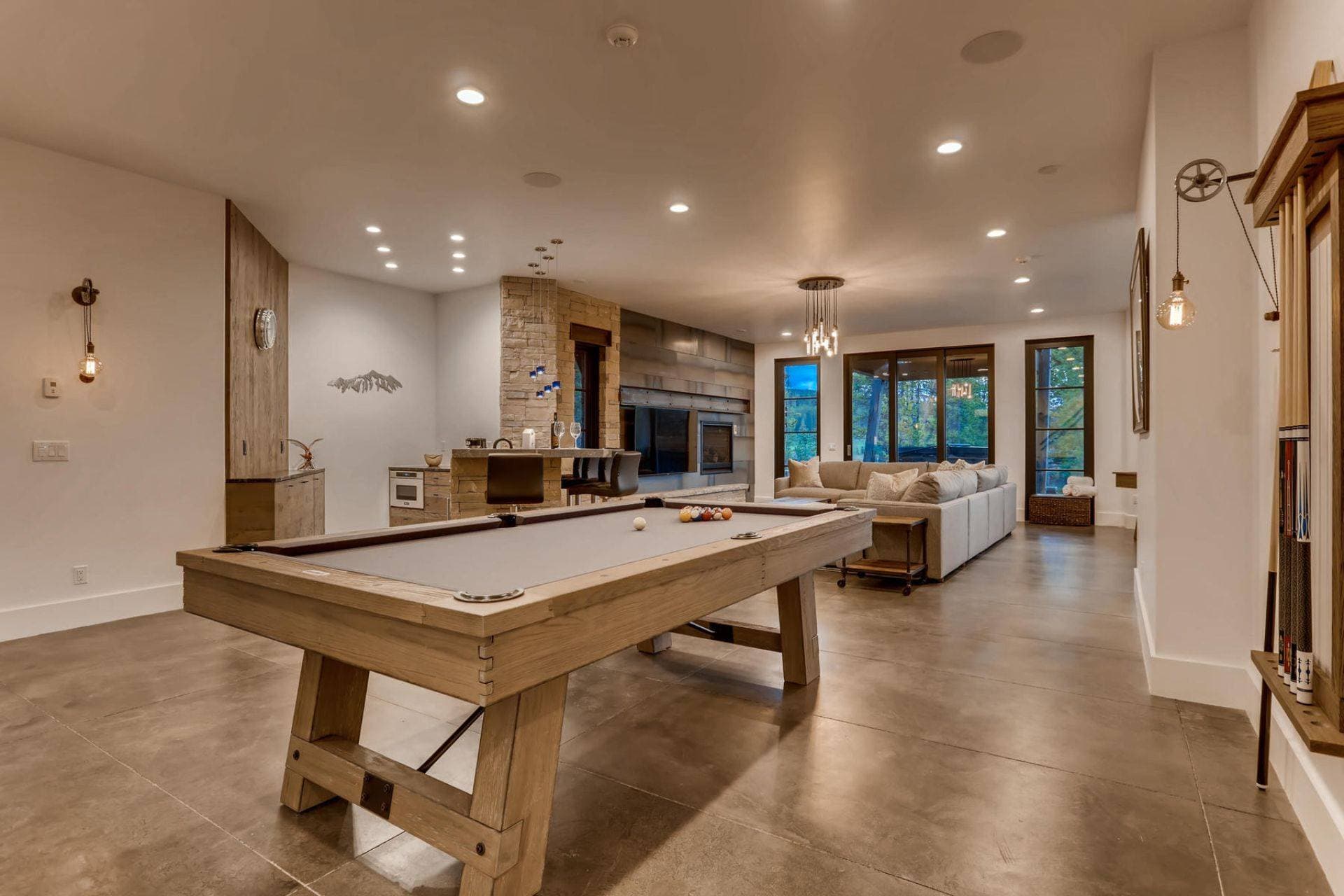 Iron Eagle Landing - Image 33