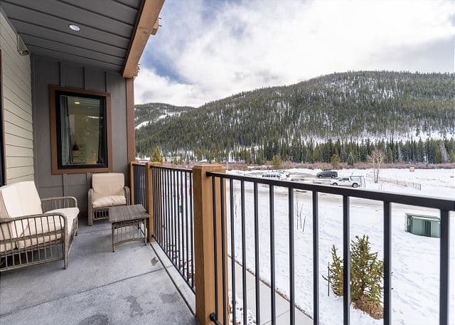 Crestview Chalet Bliss - Image 4
